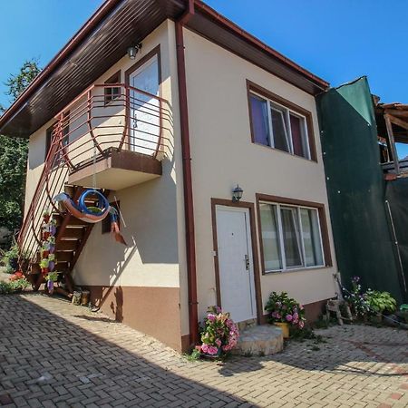 Apartmani Mishe Vevčani Buitenkant foto